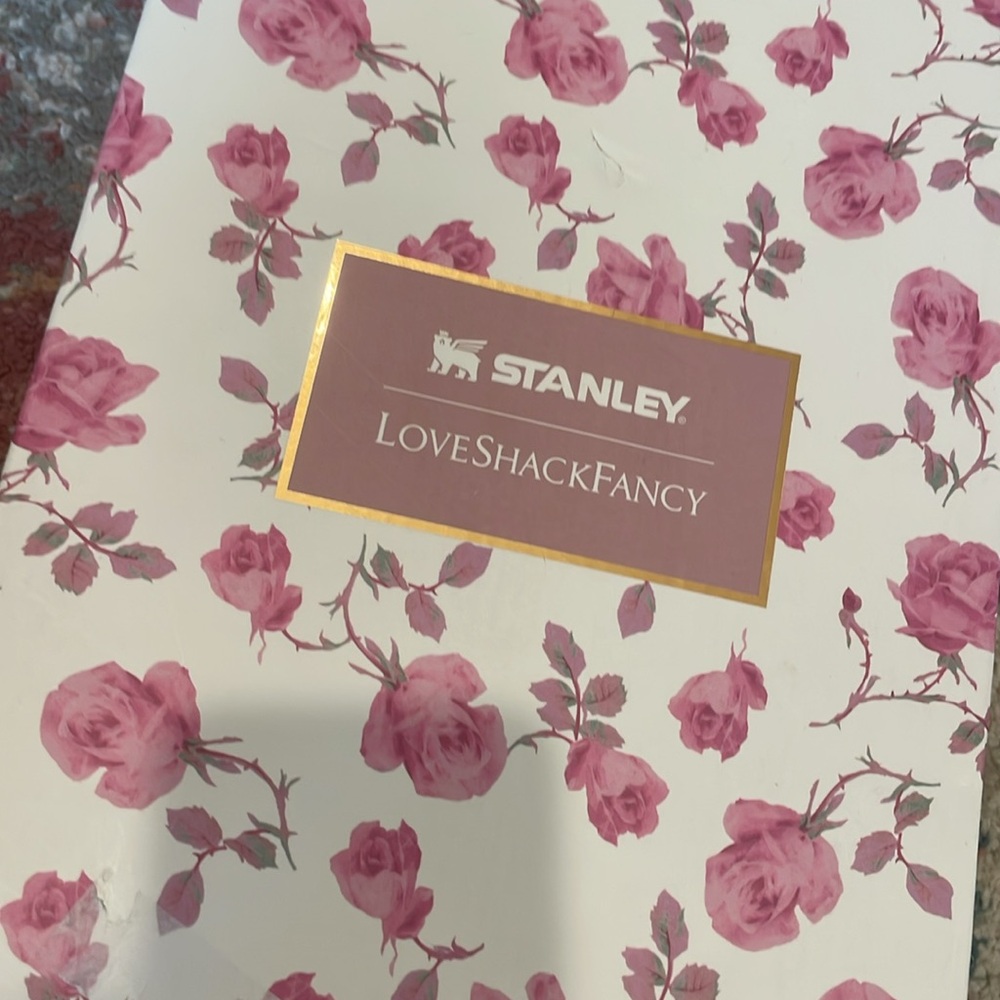 LoveShackFancy Stanley Box - Picture 2 of 4